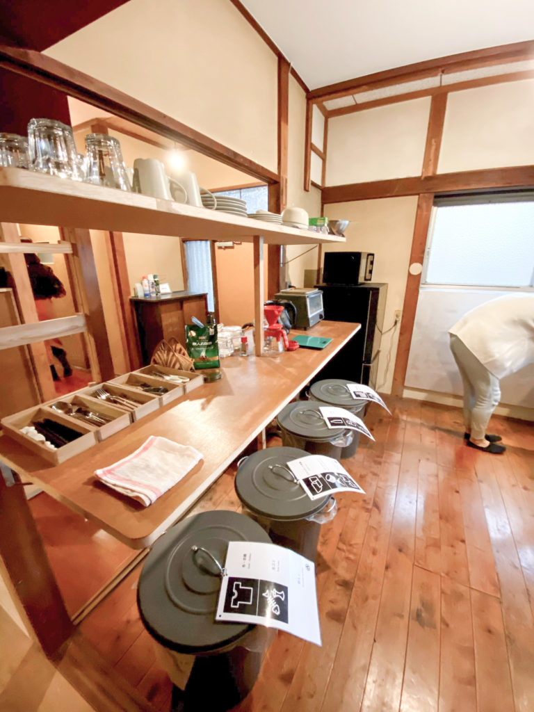 江ノ島・鎌倉・赤ちゃん連れ旅行の宿：室内